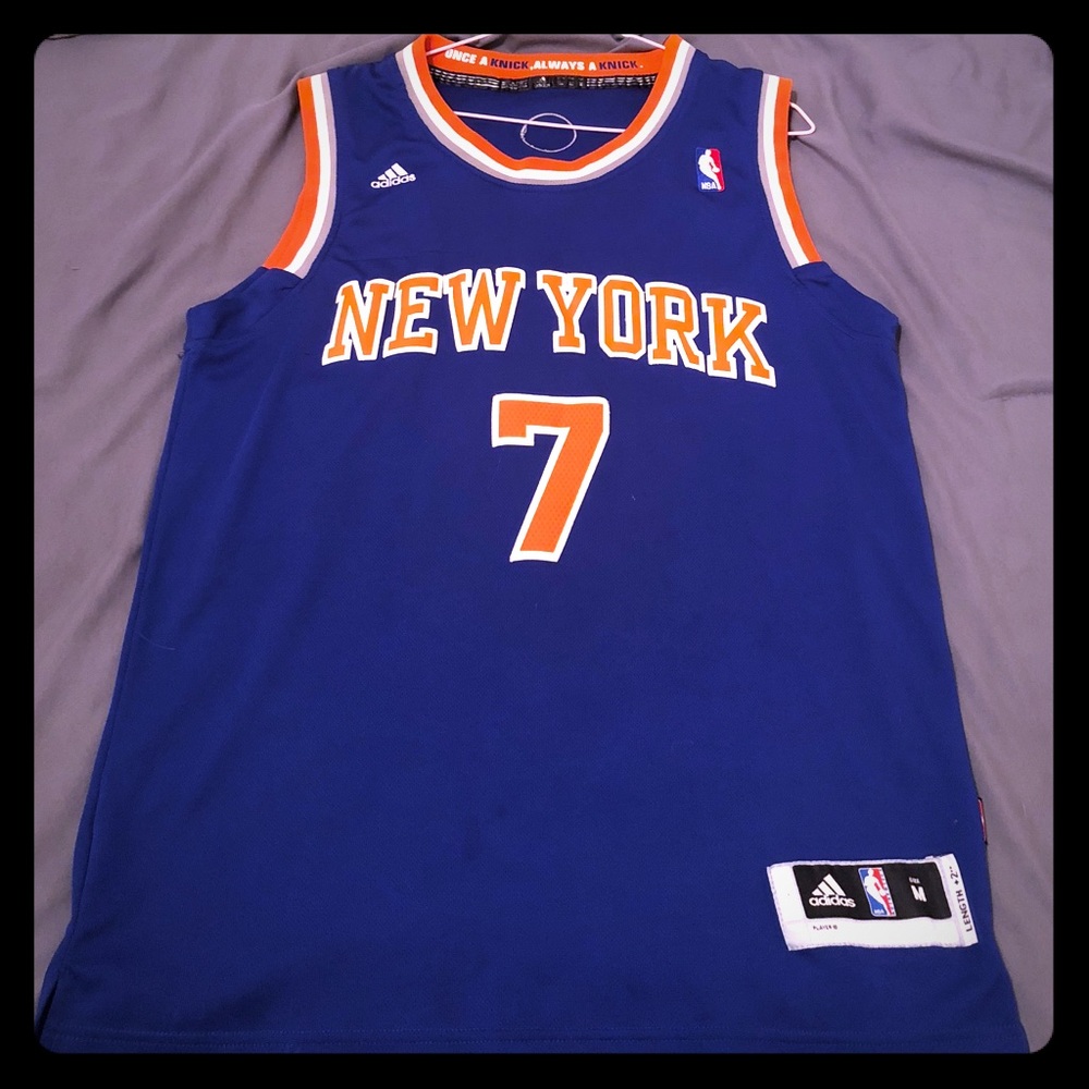 Carmelo Anthony Knicks throwback jersey